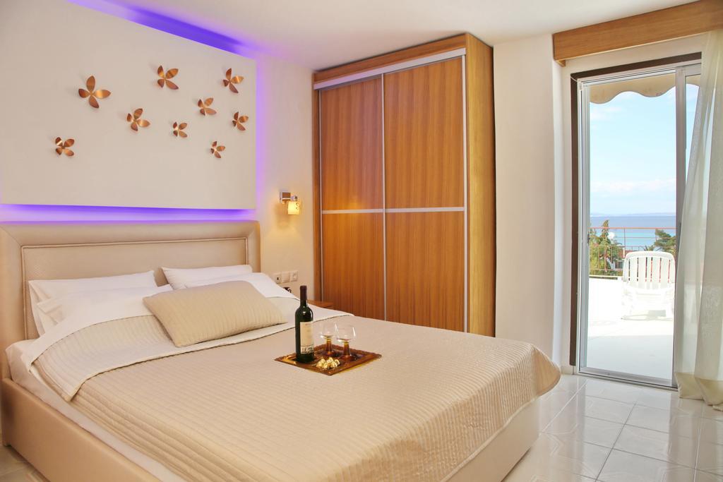Kastoria Hotel Apartments Chaniotis Extérieur photo